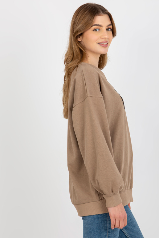 Tikanditega tumebeež lahtine...