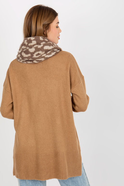 Tumebeež helebeež mustritega...