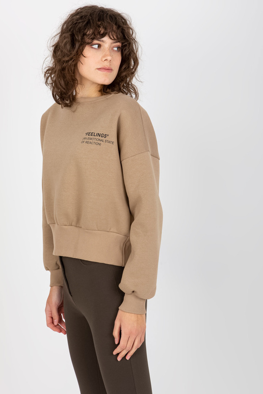 Tumebeež lühike väikese kirjaga...