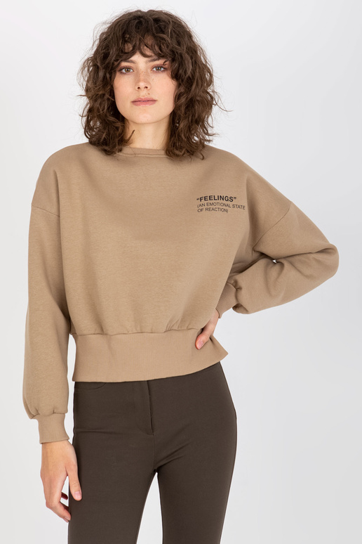 Tumebeež lühike väikese kirjaga...