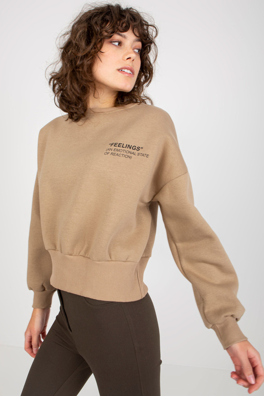 Tumebeež lühike väikese kirjaga...