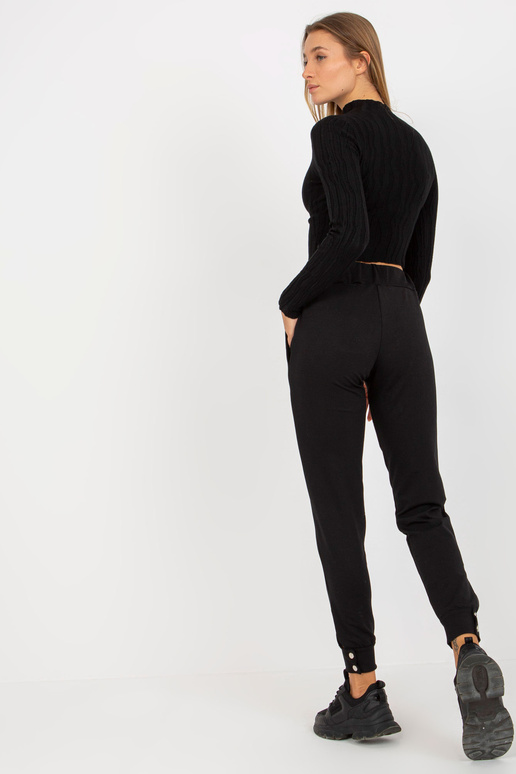 Mustad naiste dressipüksid ilma...