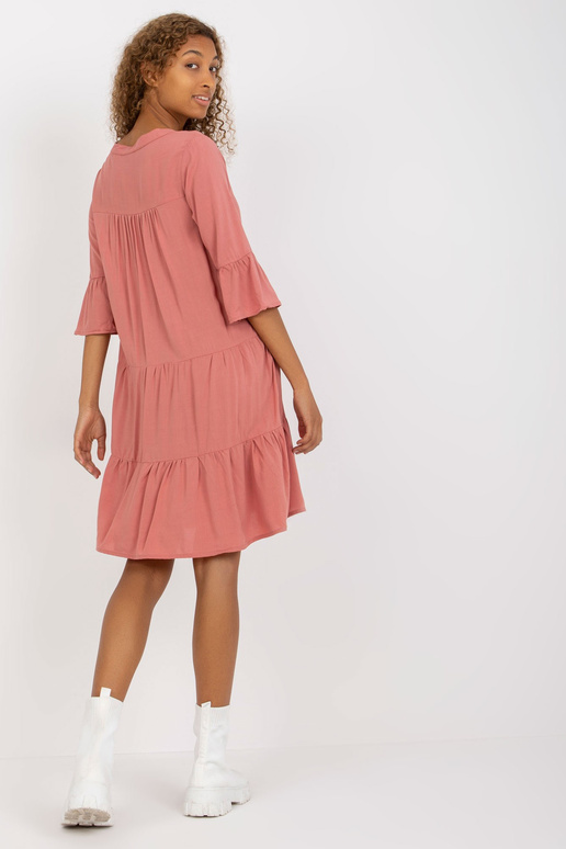 Tolmuroosast viskoosist volangidega...