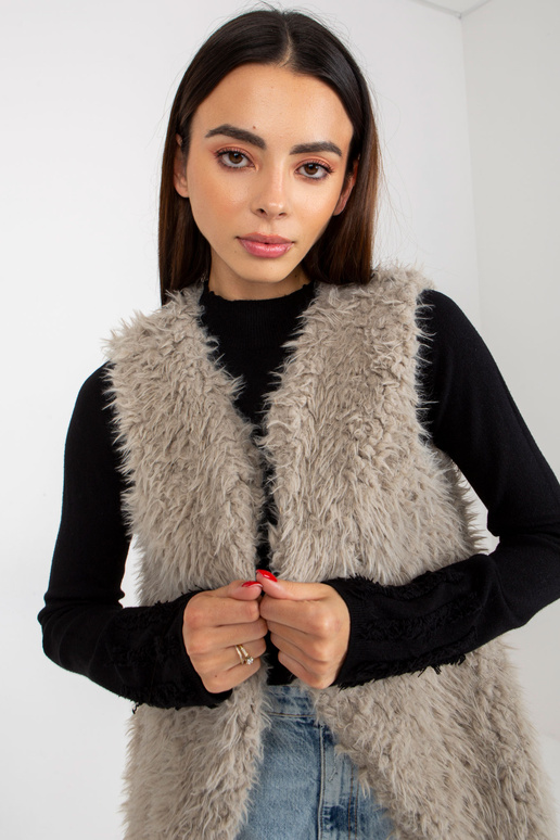 Hallie helehall karusnahast vest Hallie helehall karusnahast vest