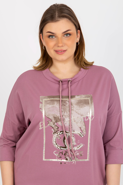 Määrdunud roosa pluss suuruses pluus...