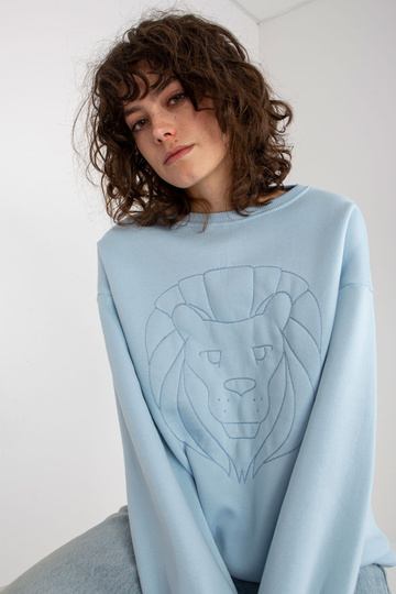 Helesinine tikandiga...