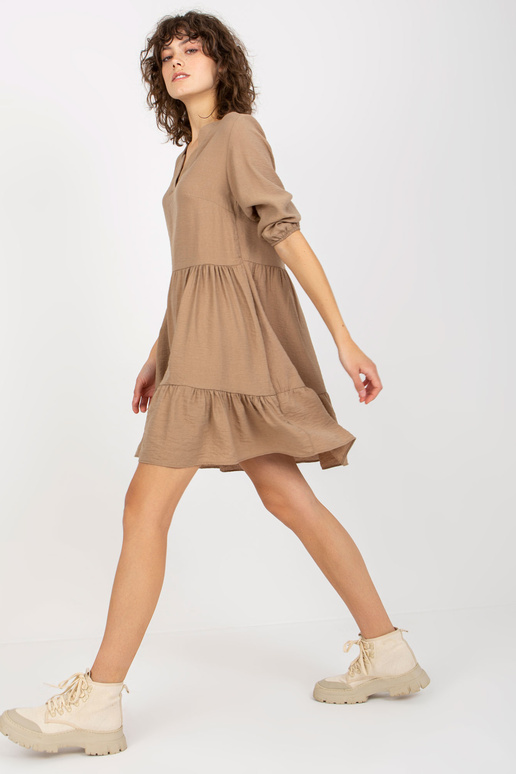 Tumebeež lahtise volangiga 3/4...