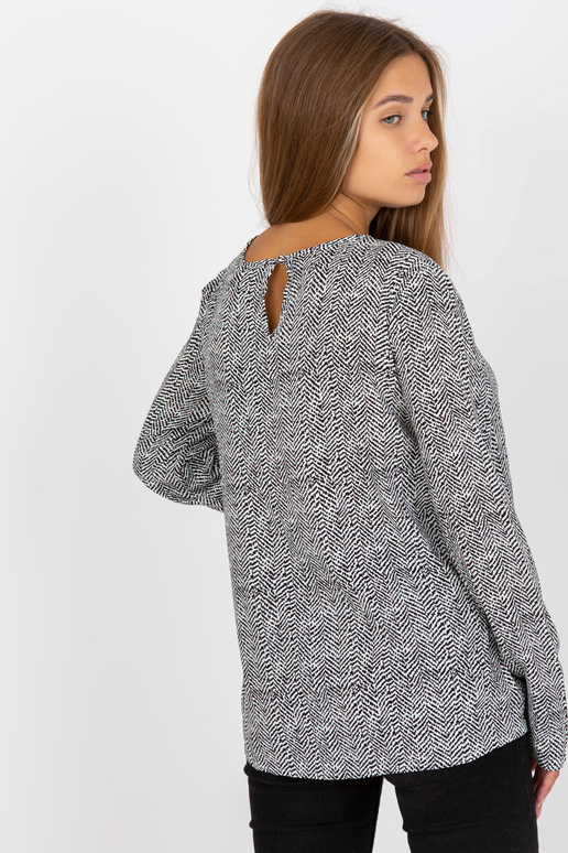 Must naiste viskoosist trükiga pluus