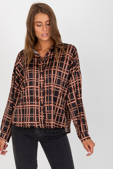 Must ruuduline pikkade...