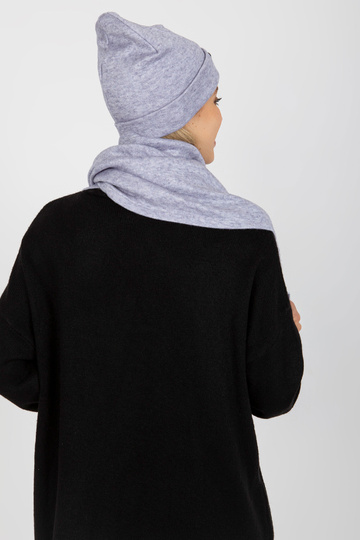 Helelilla talvekomplekt...