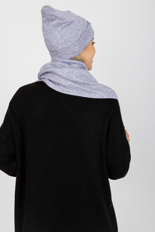 Helelilla talvekomplekt salli ja mütsiga