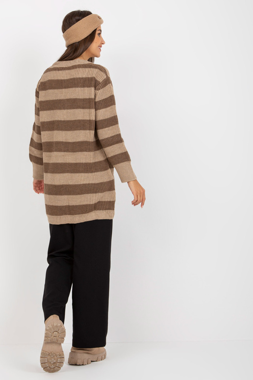 Pruun-beež pikk oversize villane...