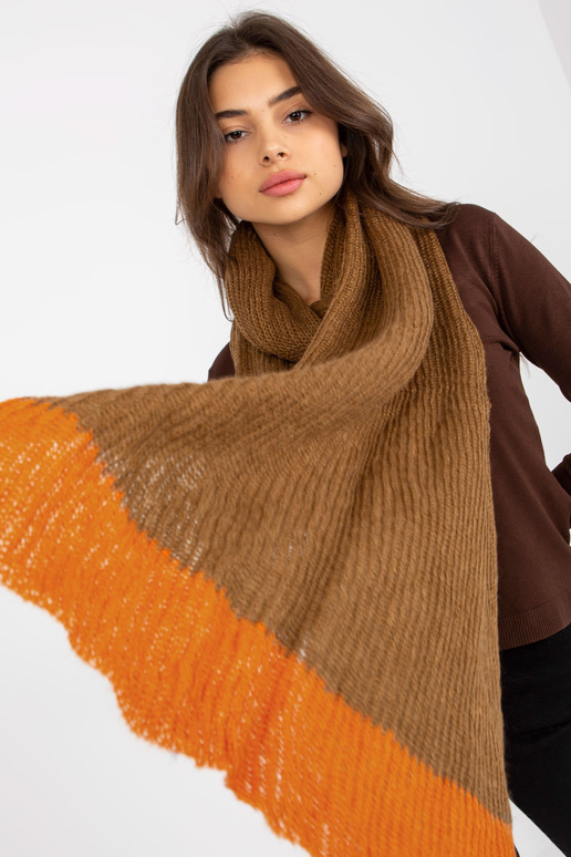 Kamelioranž kootud naiste pikk sall