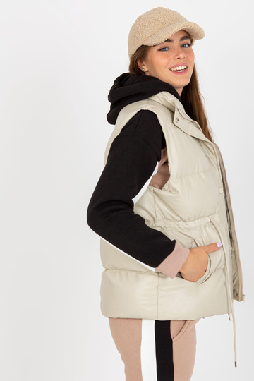 Helebeež sulevärvi...