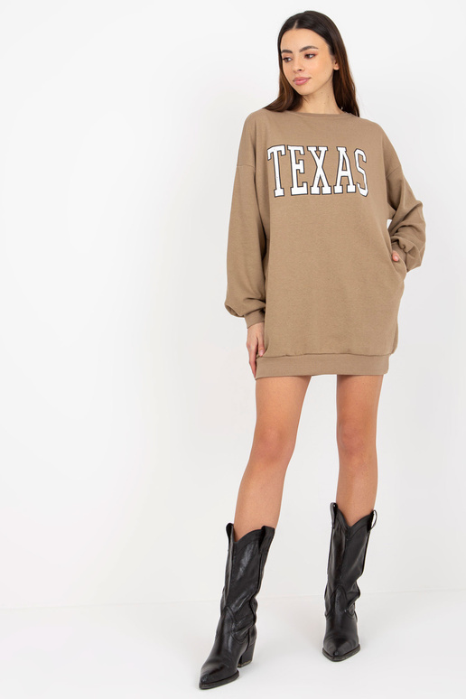 Tumebeež pikk kirja ja taskutega...