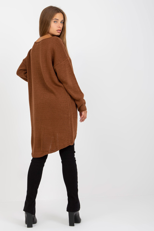 Pruun oversize pikema seljaga kampsun...