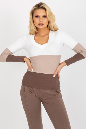 Valge ja pruuni soonikuga... 2