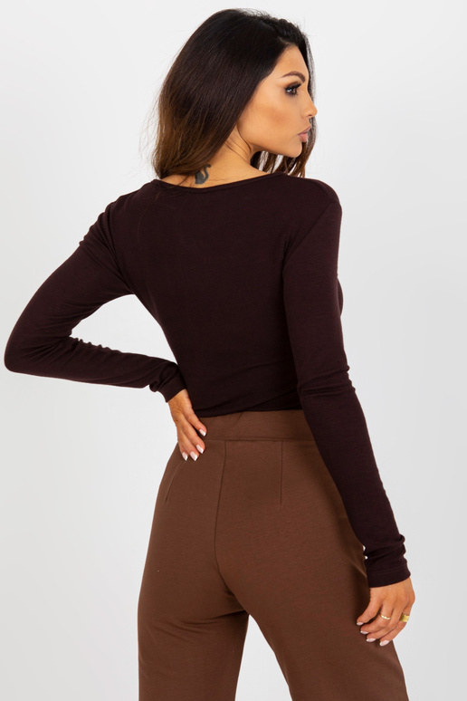 Tumepruun liibuv pluus vabaaja...