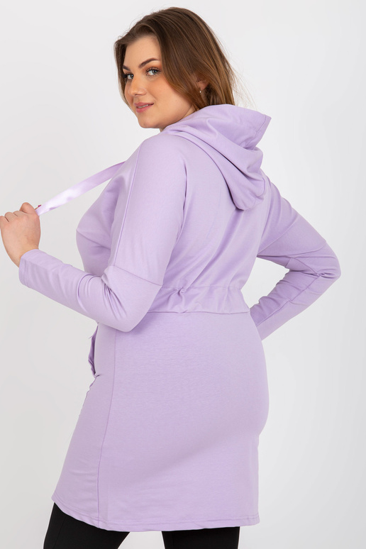 Lilla pika tõmblukuga plusssuuruses...