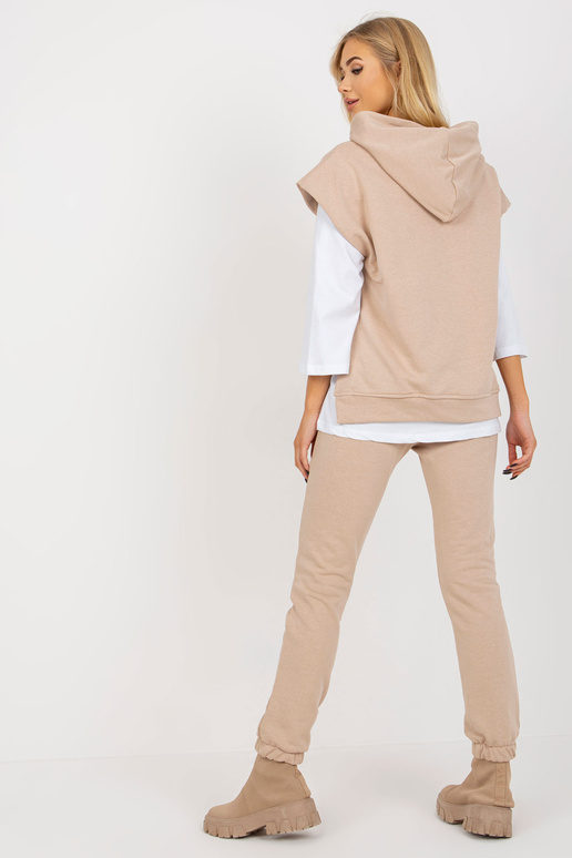 Beež kolmeosaline vabaaja komplekt...