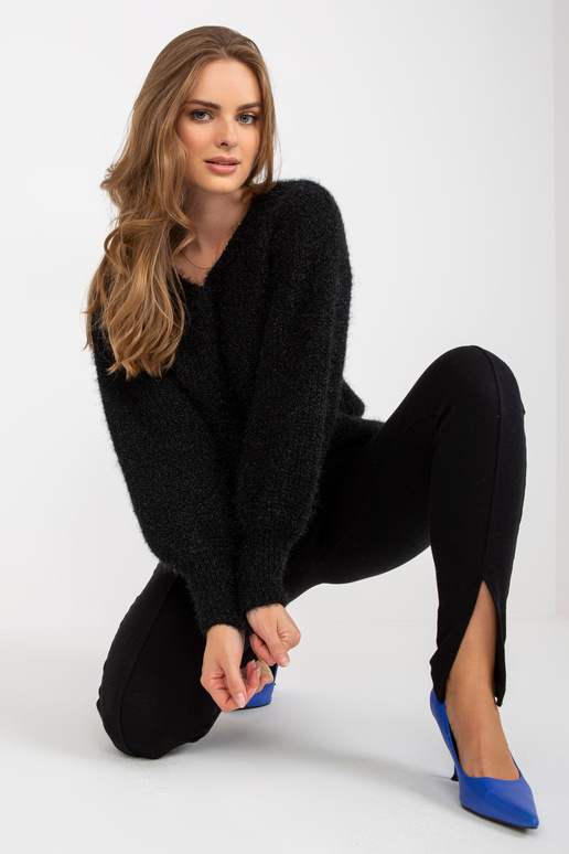 Must kohev klassikaline laiade...