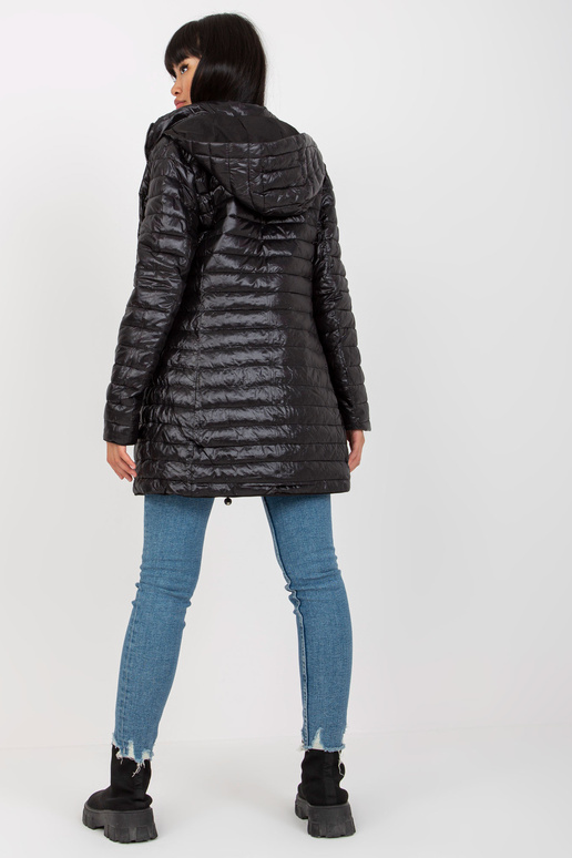 Must kahepoolne teppimisega...