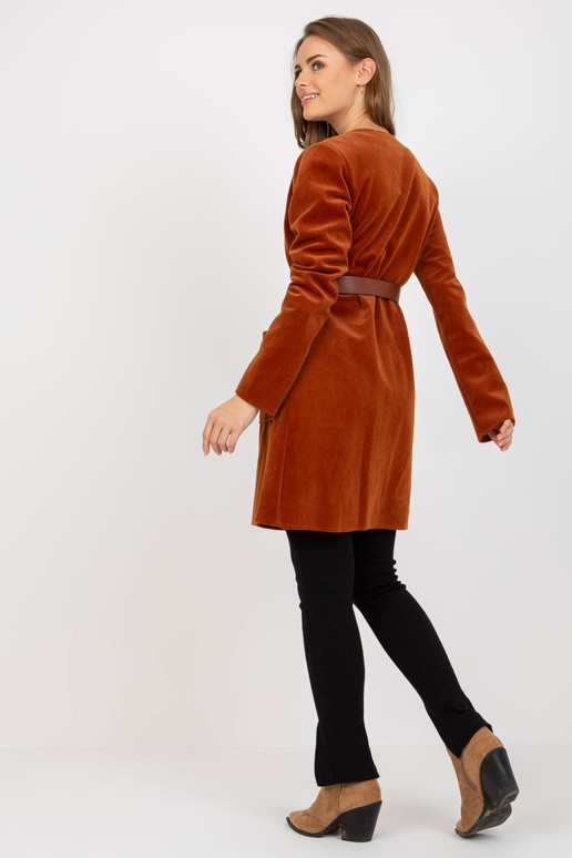 Helepruun elegantne rihmaga voodikate Helepruun elegantne rihmaga voodikate