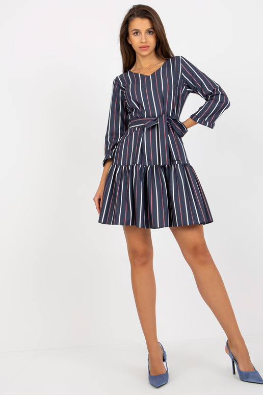 Marineblau gestreiftes... Marineblau gestreiftes...