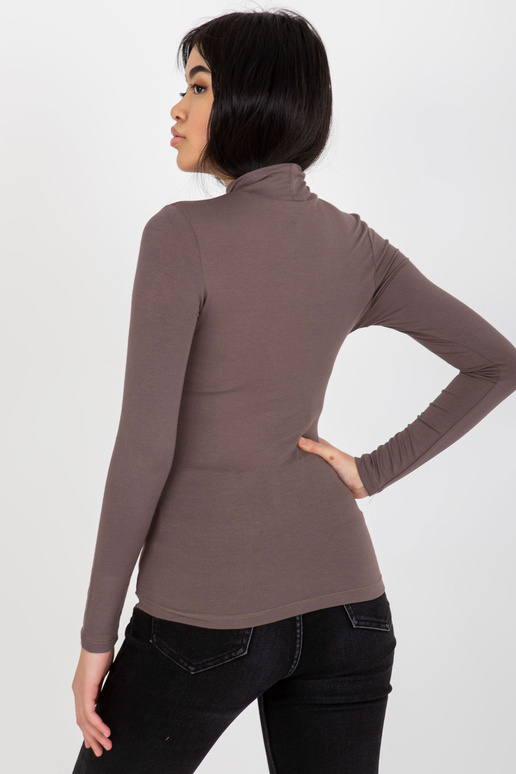 Tumepruun põhiline kilpkaelusega...