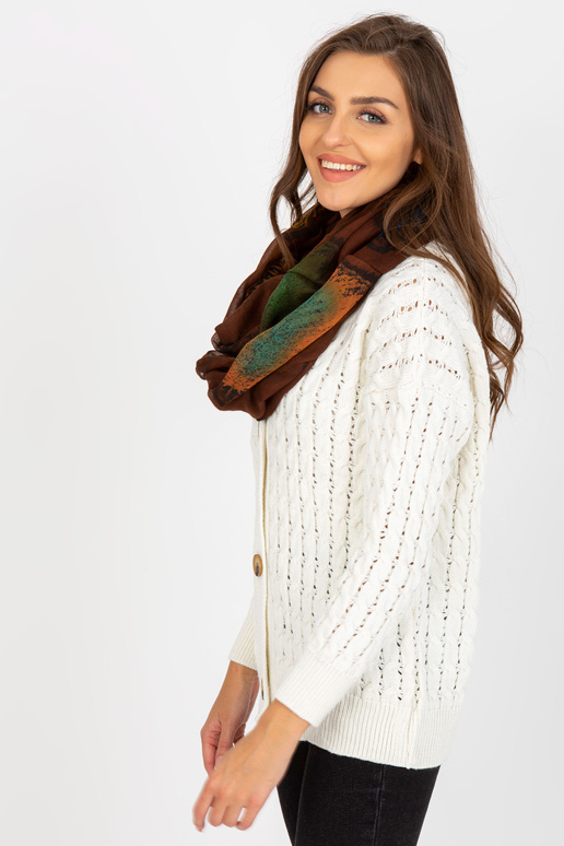 Pruun trükiga troppkorsten