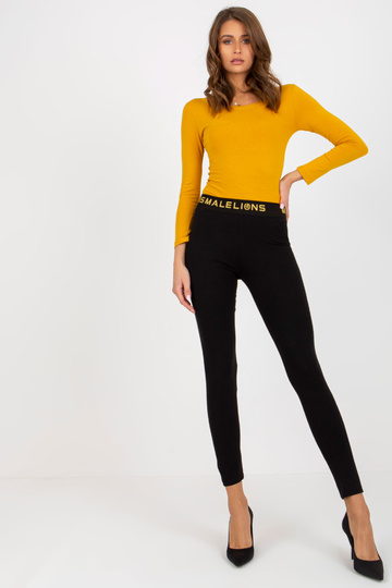 Mustad puuvillased vabaaja... 2