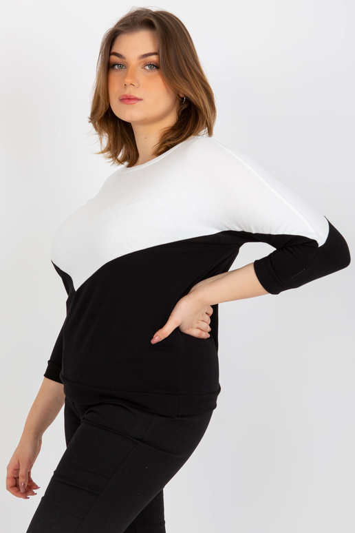 Ecru-must pluss suuruses 3/4...