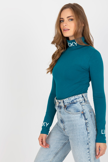 Yarina mereäärega liibuv... 2