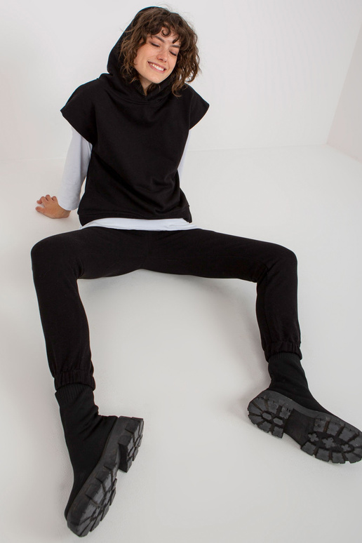 Must kolmeosaline vabaaja komplekt...