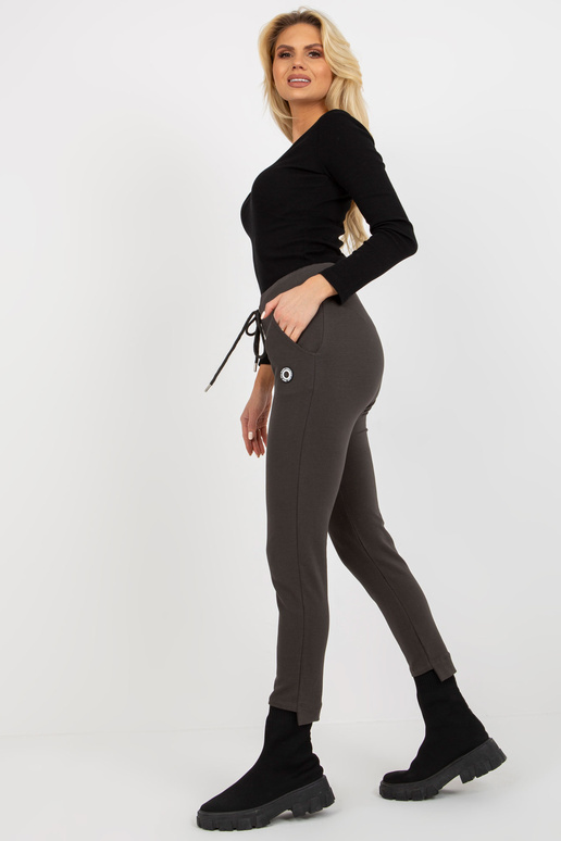 Kakivärvi naiste Slim Fit dressipüksid