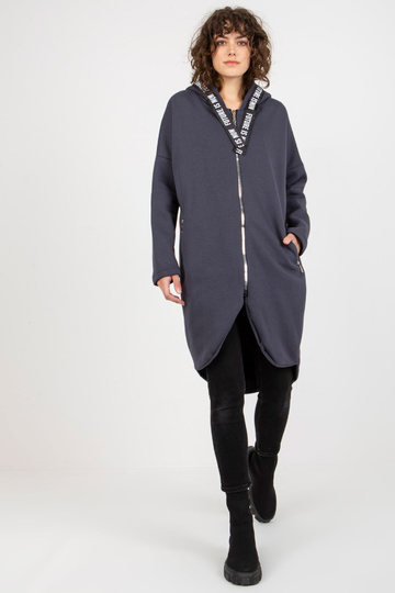 Grafiidist pikk taskutega... 2