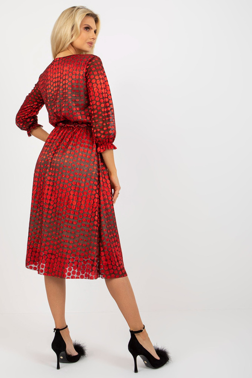 Särava mustriga punane Midi õhtukleit Särava mustriga punane Midi õhtukleit