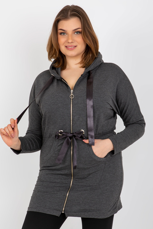 Tumehall plusssuuruses kapuutsiga...