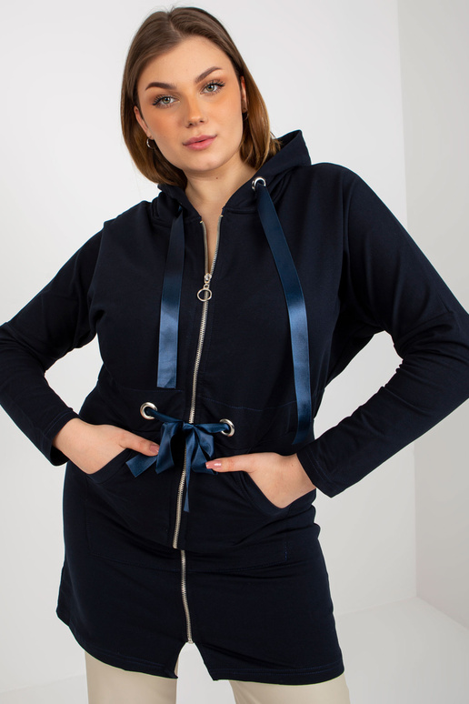 Meresinine pikk pluss suuruses...