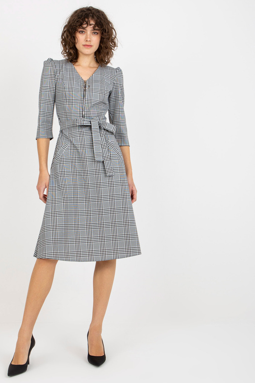 Valge ja musta ruuduline taskutega... Valge ja musta ruuduline taskutega...