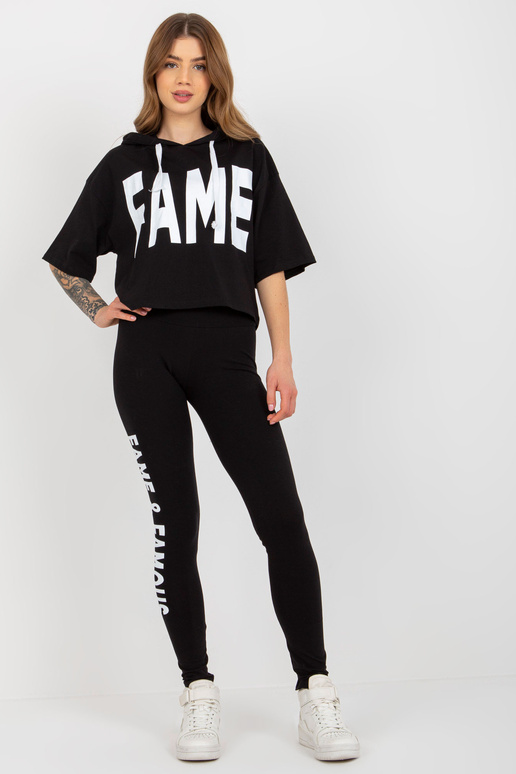 Must vabaajakomplekt retuuside ja... Must vabaajakomplekt retuuside ja...