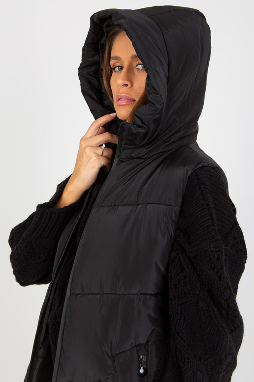 Schwarze Lange Daunenweste mit Kapuze... Schwarze Lange Daunenweste mit Kapuze...