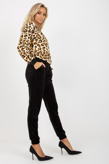 Beežid ja swarzes...