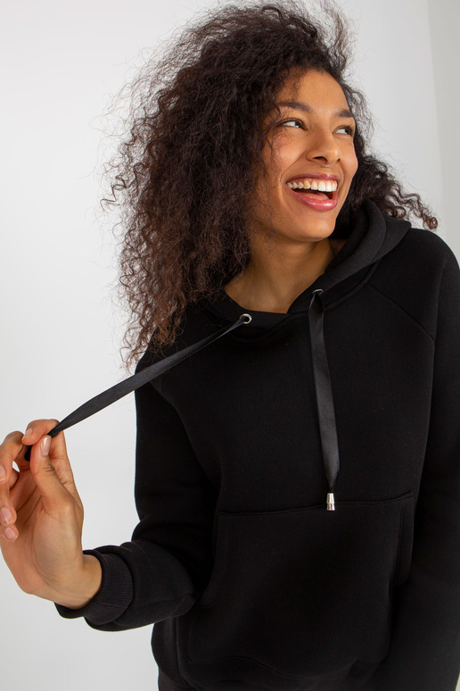 Must känguru dressipluus kapuutsiga...