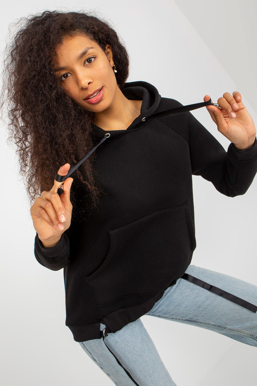 Must känguru dressipluus kapuutsiga...