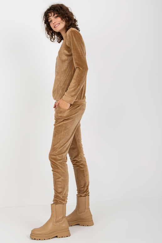 Kaamel naiste V-kaelusega...