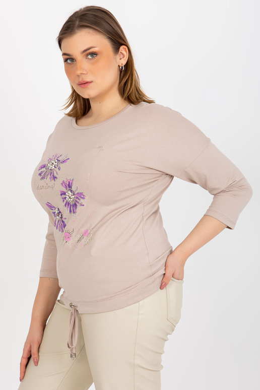 Beež pluss suuruses nööriga ja 3/4...