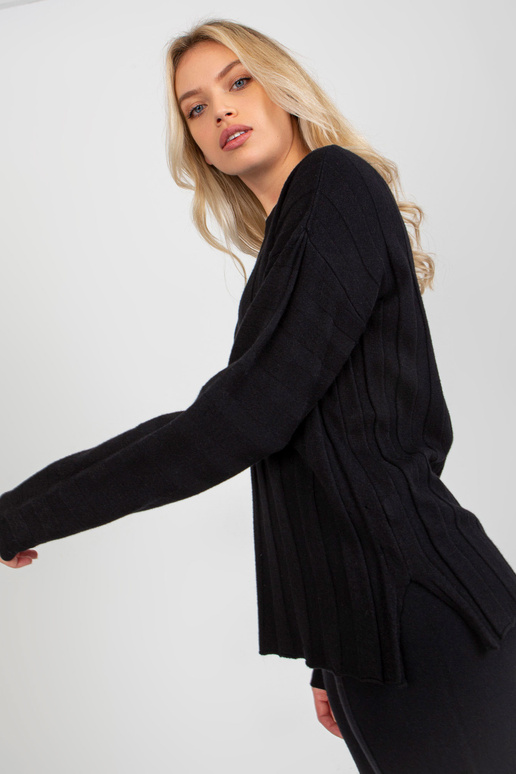 Must sile klassikaline laia triibuga...