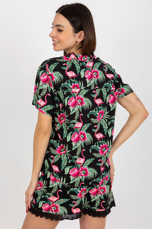 Trüki ja nööbiga suletav särkpluus...