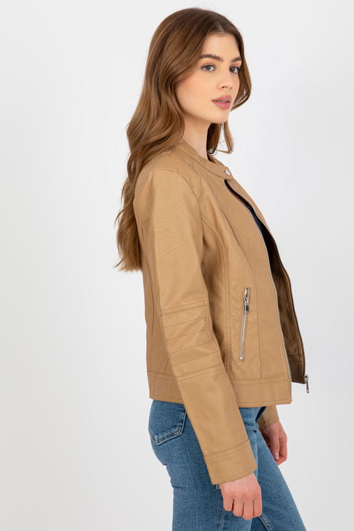 Hele kaamelist ökonahast biker jope... Hele kaamelist ökonahast biker jope...